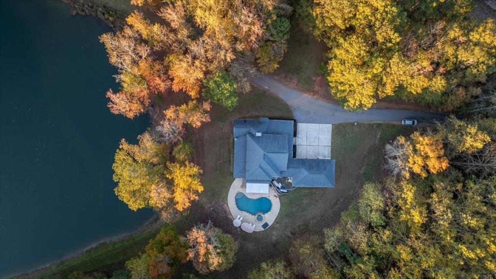 3055 Spring Hill Drive Monroe, GA 30656 - Photo 57 of 64 a backyard of a house with lots of green space