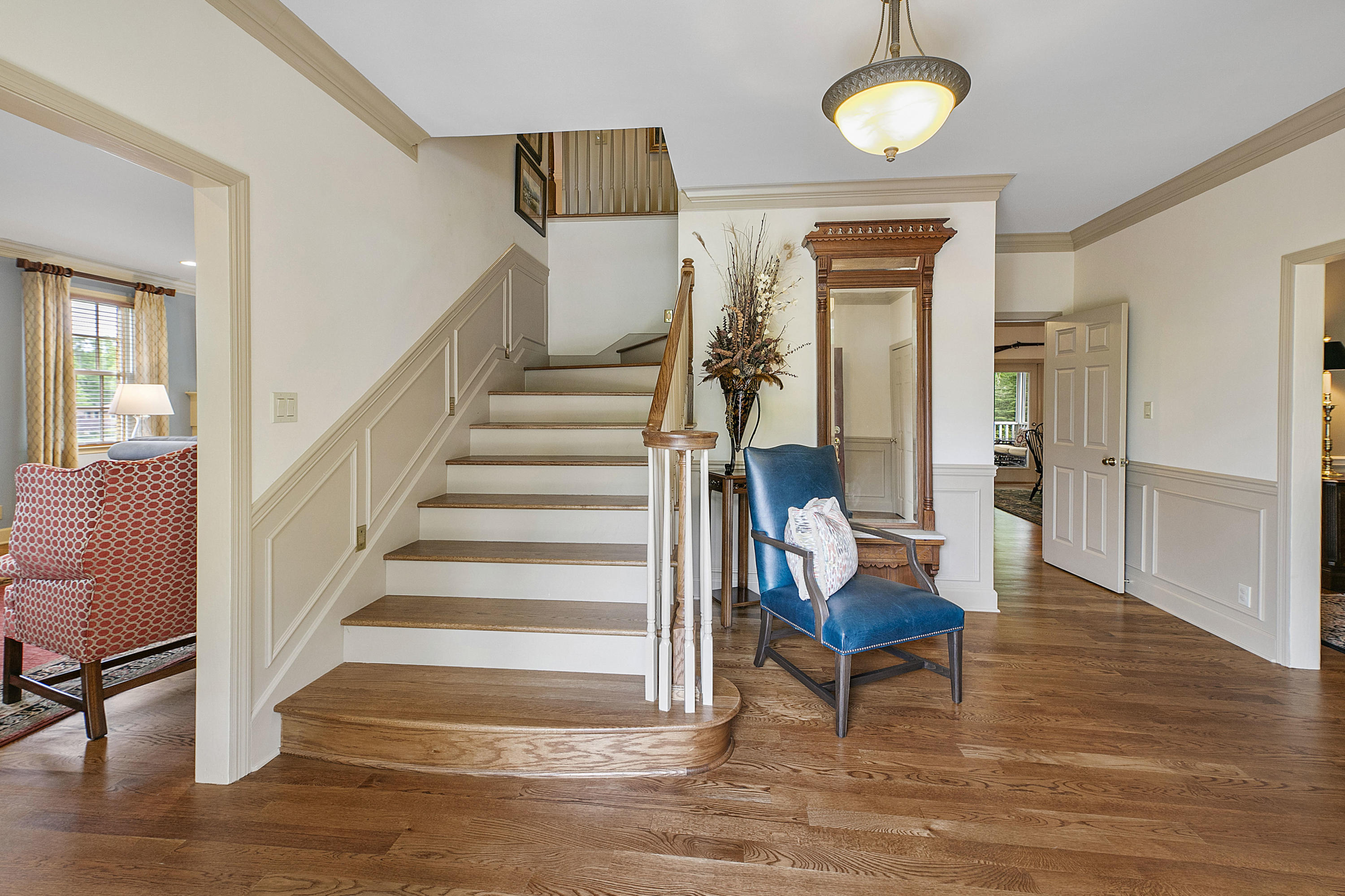 203 Connors Circle Oak Ridge, TN 37830 - Photo 3 of 33 Welcome Home!