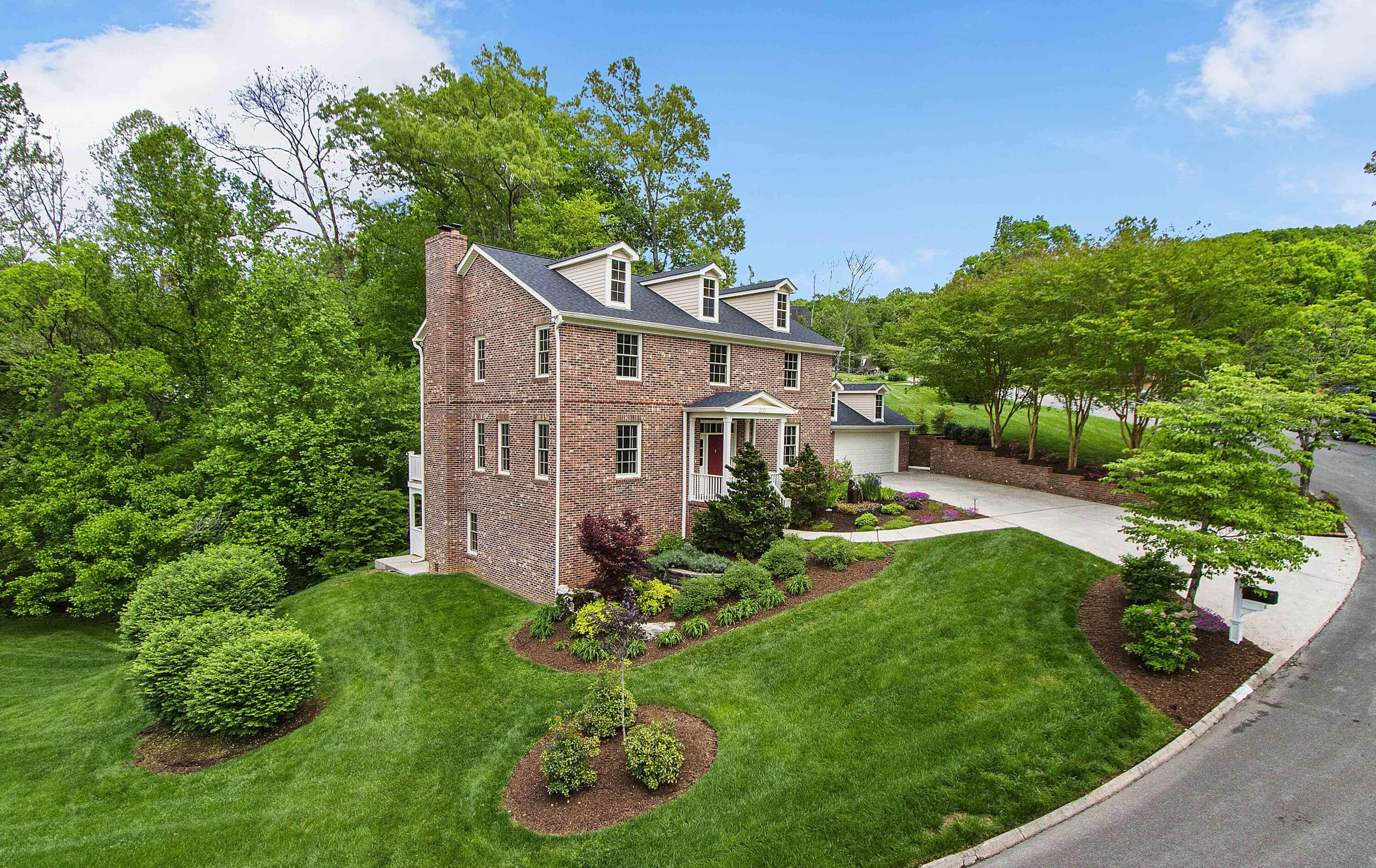 203 Connors Circle Oak Ridge, TN 37830 - Photo 33 of 33 Beautifully Landscaped