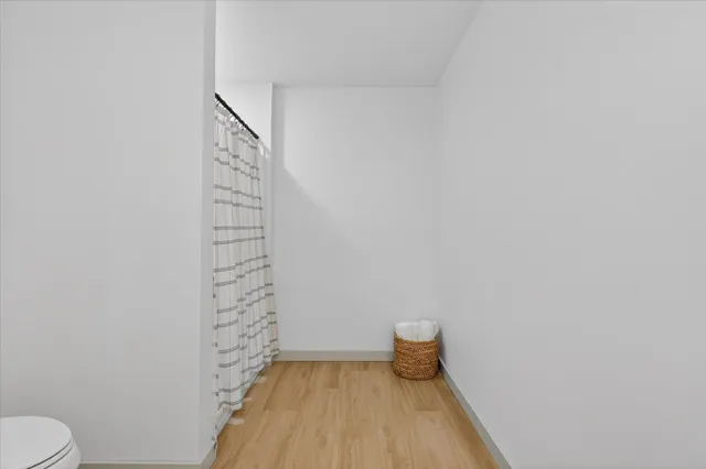 $590,000 | 9780 Courtland Drive Northeast, Rockford, MI 49341