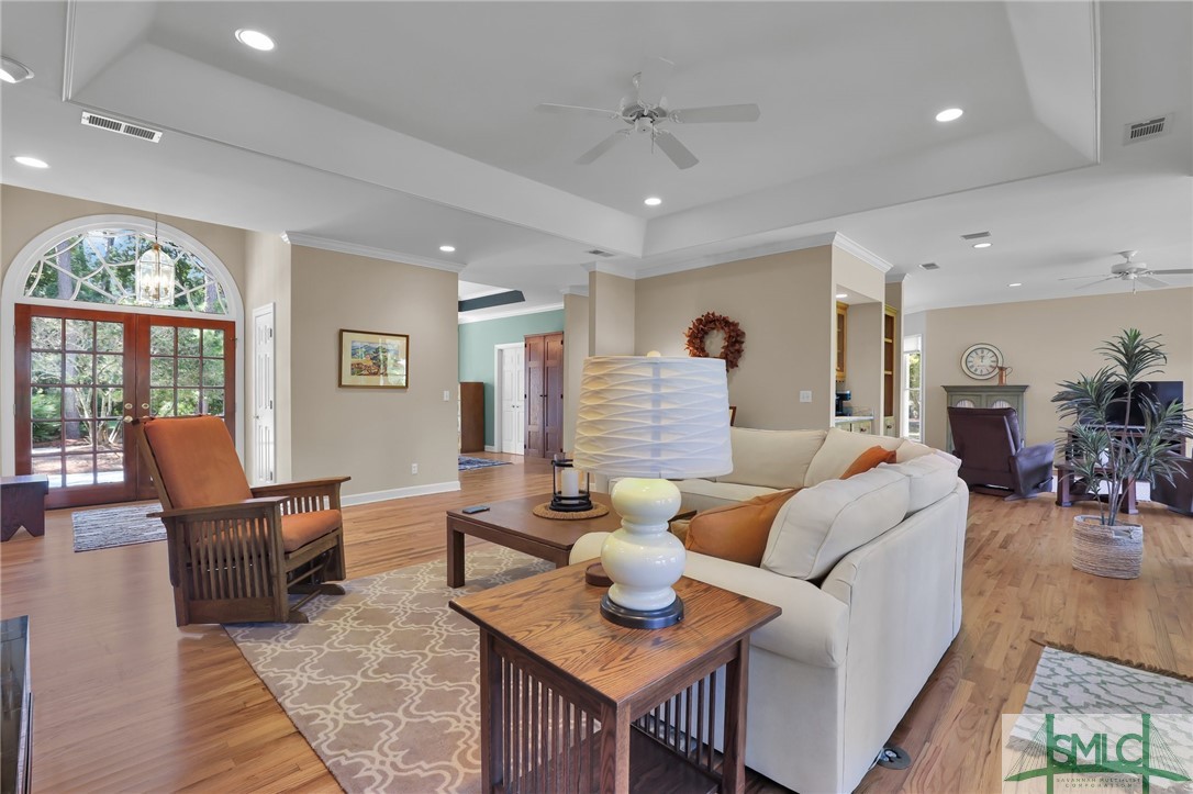 7 Westcross Road Savannah, GA 31411 - Photo 7 of 50 Gallery Image 7