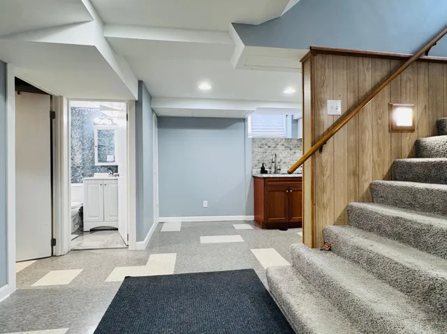 $314,900 | 6100 North Dupont Avenue, Brooklyn Center, MN 55430