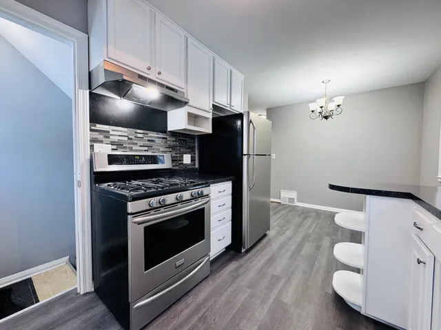 $314,900 | 6100 North Dupont Avenue, Brooklyn Center, MN 55430