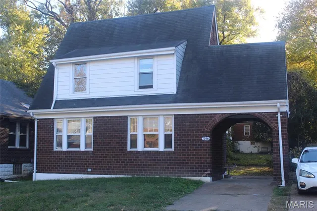 $69,900 | 7356 Park Drive, St. Louis, MO 63133