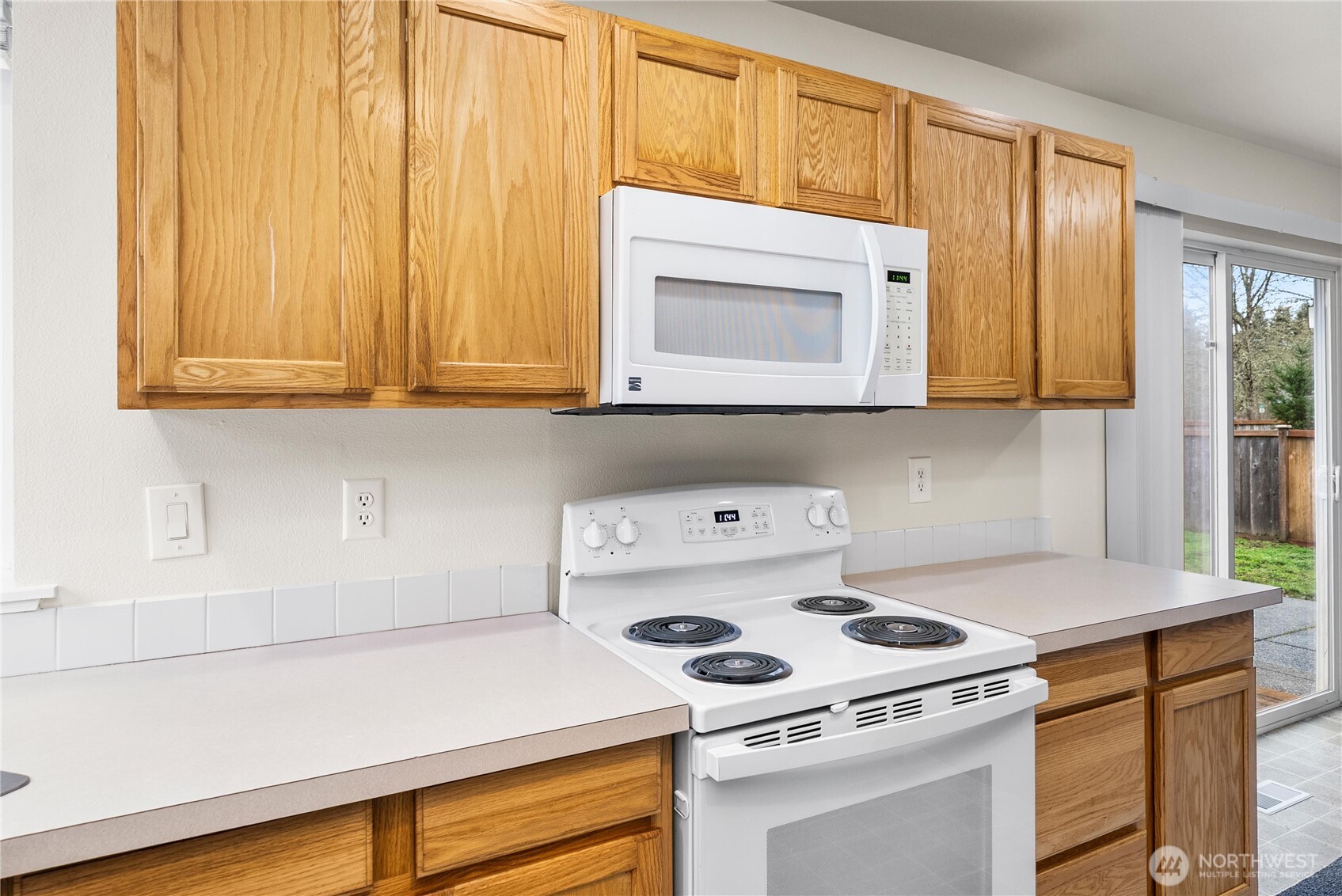 15107 Carter Loop Southeast Yelm, WA 98597 - Photo 7 of 37