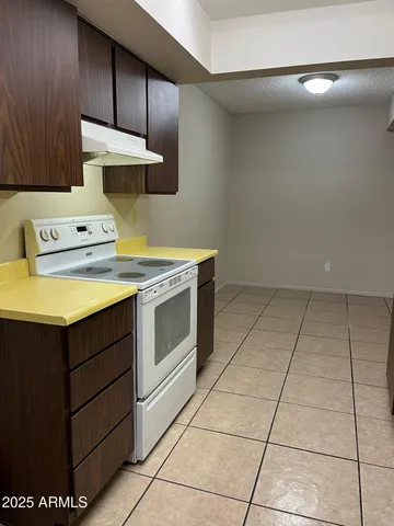 $1,400 | 6010 West Augusta Avenue, Glendale, AZ 85301