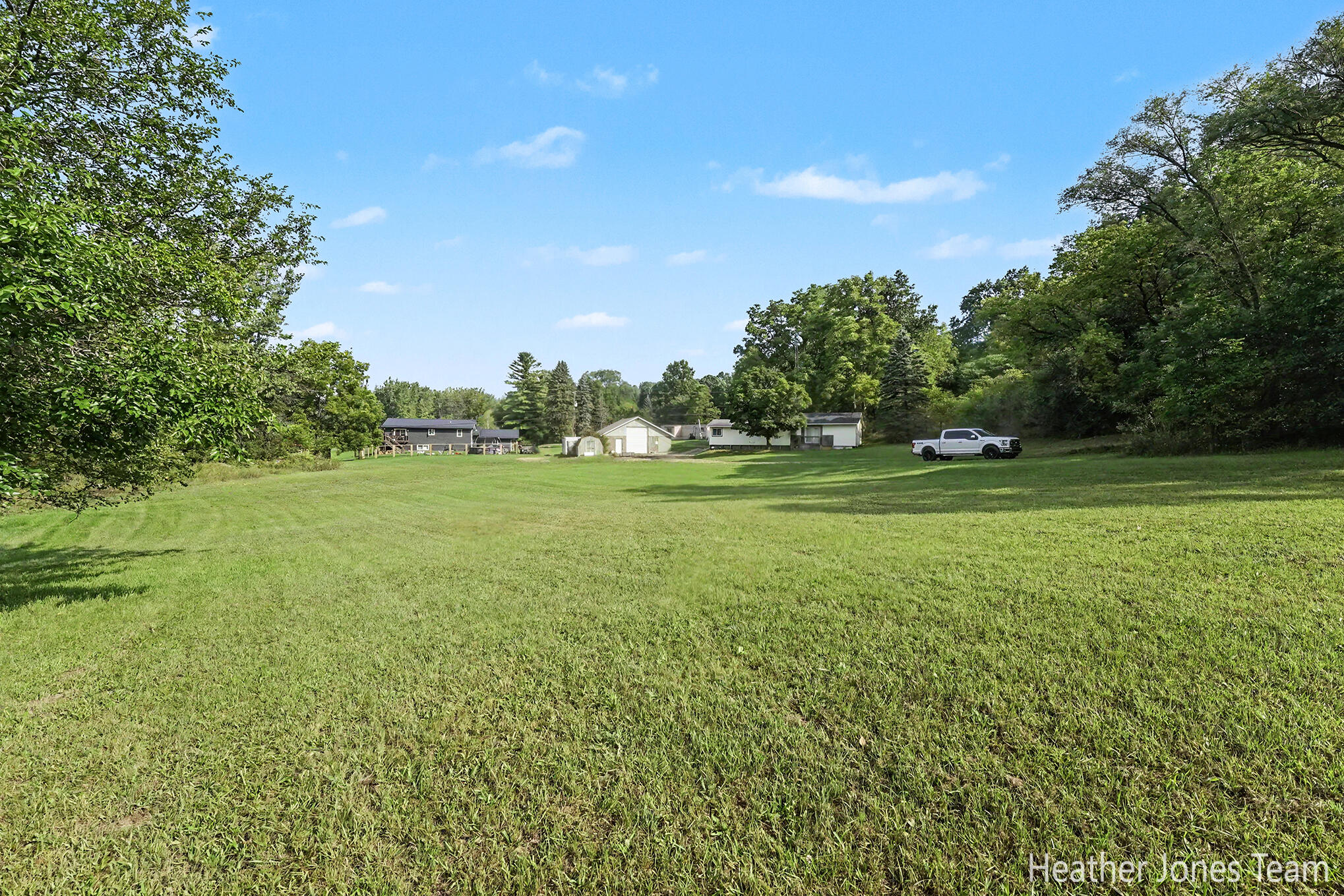 13635 14 Mile Road Northeast Greenville, MI 48838 - Photo 1 of 21 _DSC5092