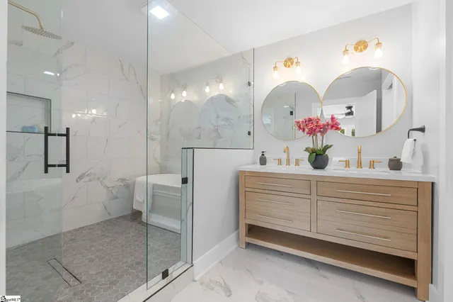 $550,000 | 124 Edwards Circle, Simpsonville, SC 29681