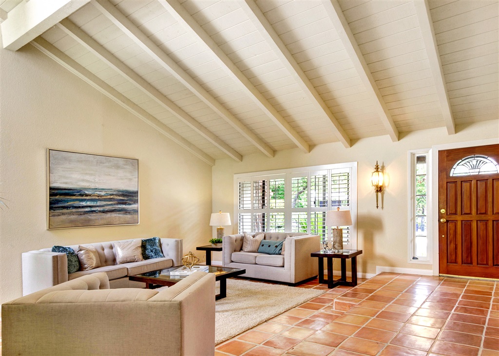 1434 Sun Valley Road Solana Beach, CA 92075 - Photo 4 of 25