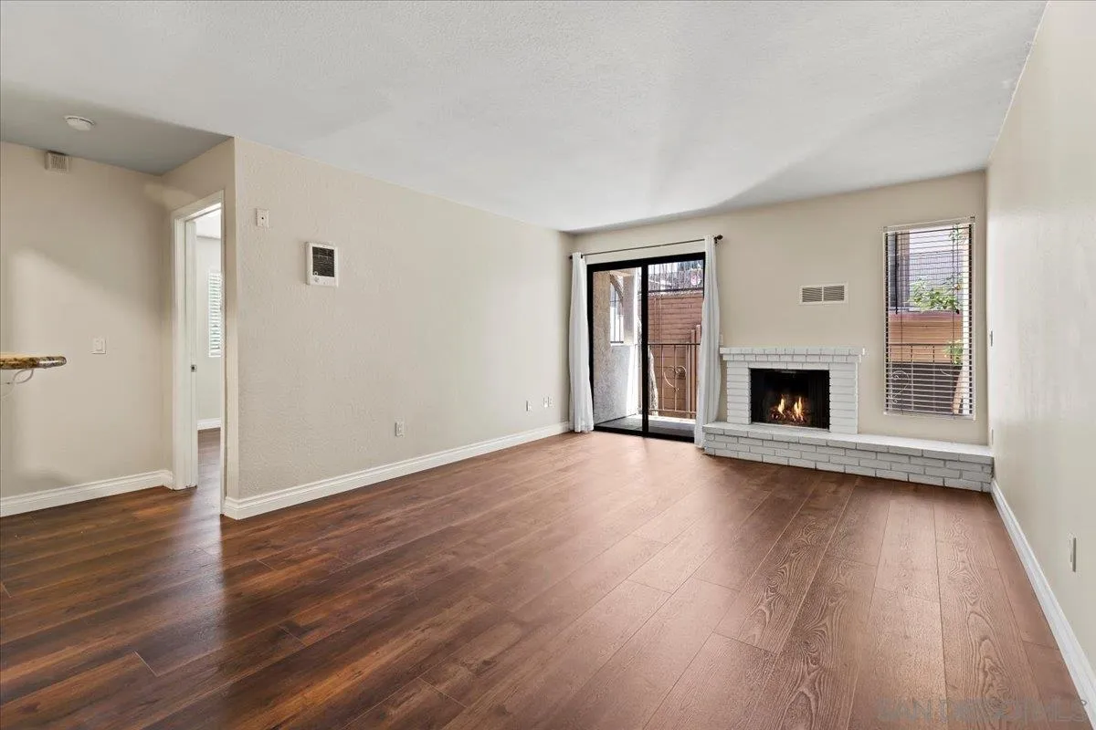 2950 Broadway, Unit 16 San Diego, CA 92102 - Photo 27 of 34
