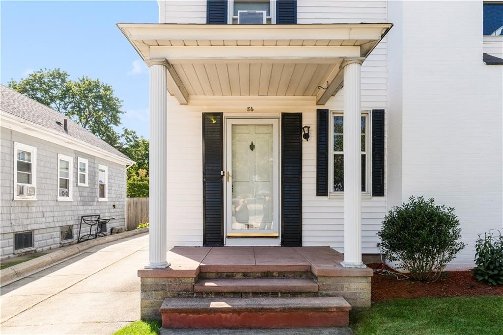 86 Metropolitan Road Providence, RI 02908 - Photo 2 of 22 Gallery Image 2