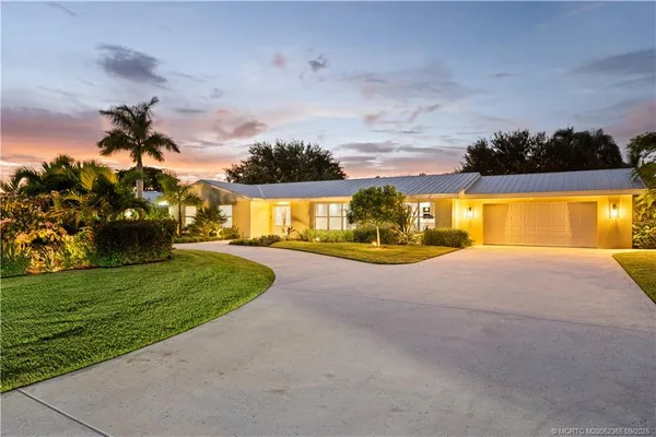 $995,000 | 1609 Northwest River Trail, Stuart, FL 34994
