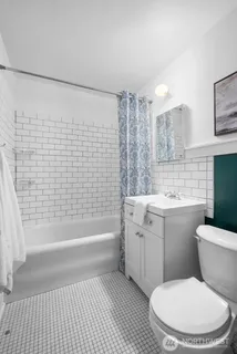 $318,000 | 519 West Roy Street, Unit 413, Seattle, WA 98119