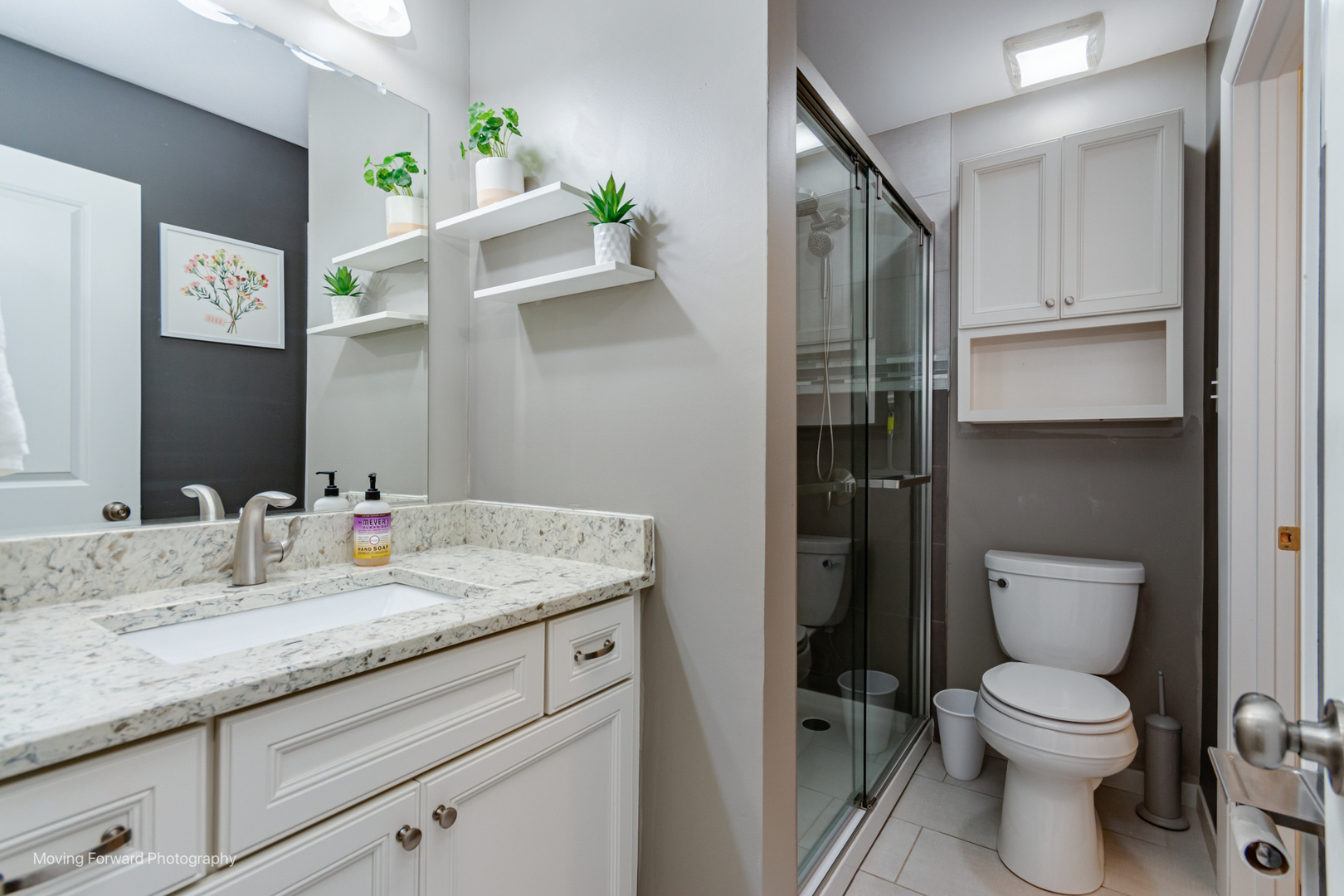 1701 Lakecliffe Drive, Unit D Wheaton, IL 60189 - Photo 15 of 35