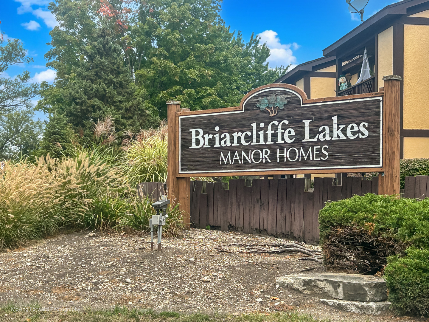 1701 Lakecliffe Drive, Unit D Wheaton, IL 60189 - Photo 32 of 35