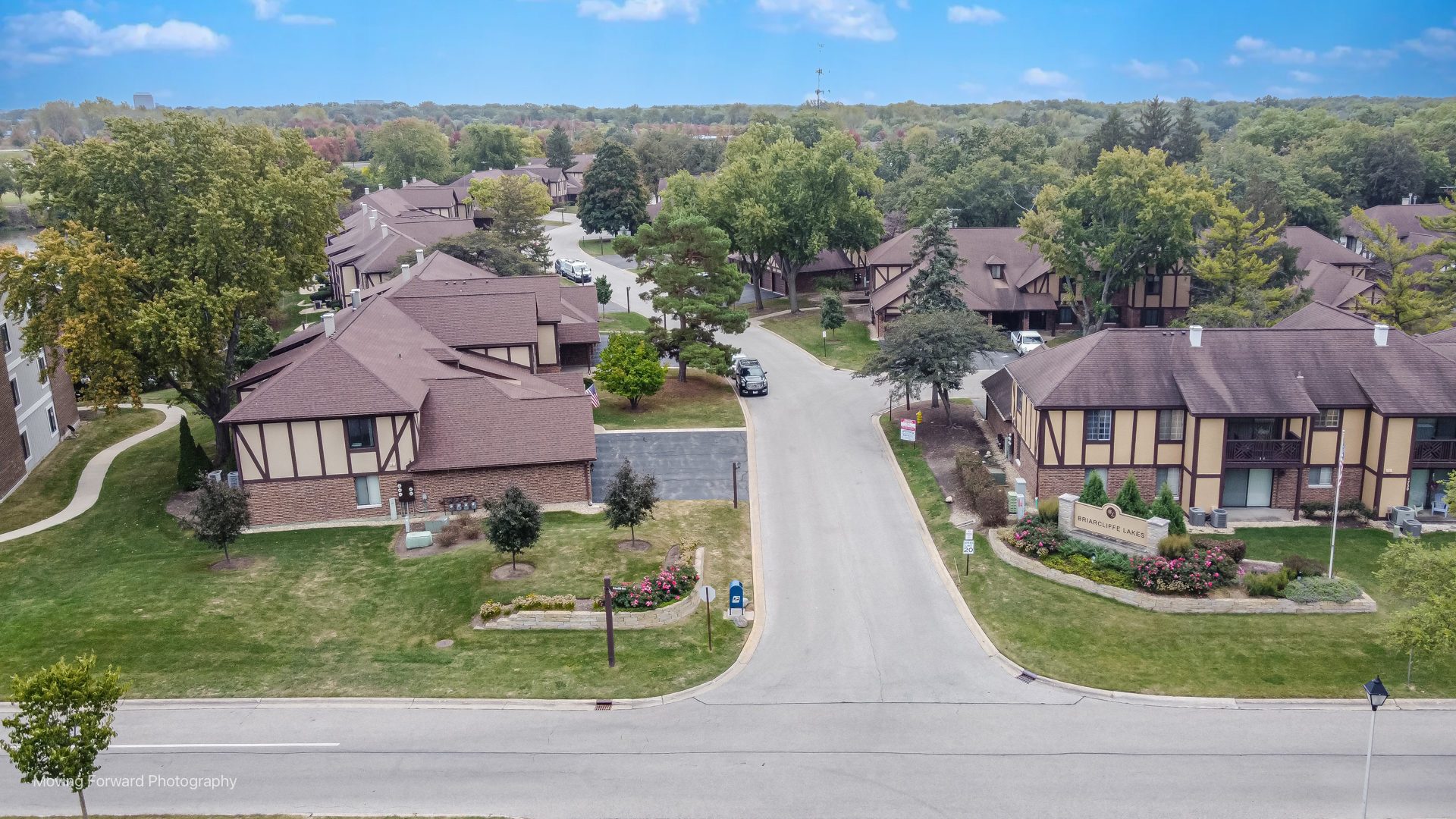 1701 Lakecliffe Drive, Unit D Wheaton, IL 60189 - Photo 33 of 35