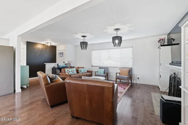 $799,900 | 143 Wendy Drive, Newbury Park, CA 91320