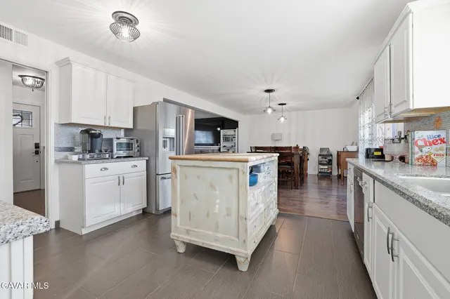 $799,900 | 143 Wendy Drive, Newbury Park, CA 91320