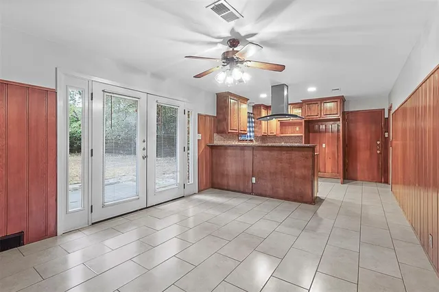 $1,950 | 810 Linwood Drive, Denton, TX 76209