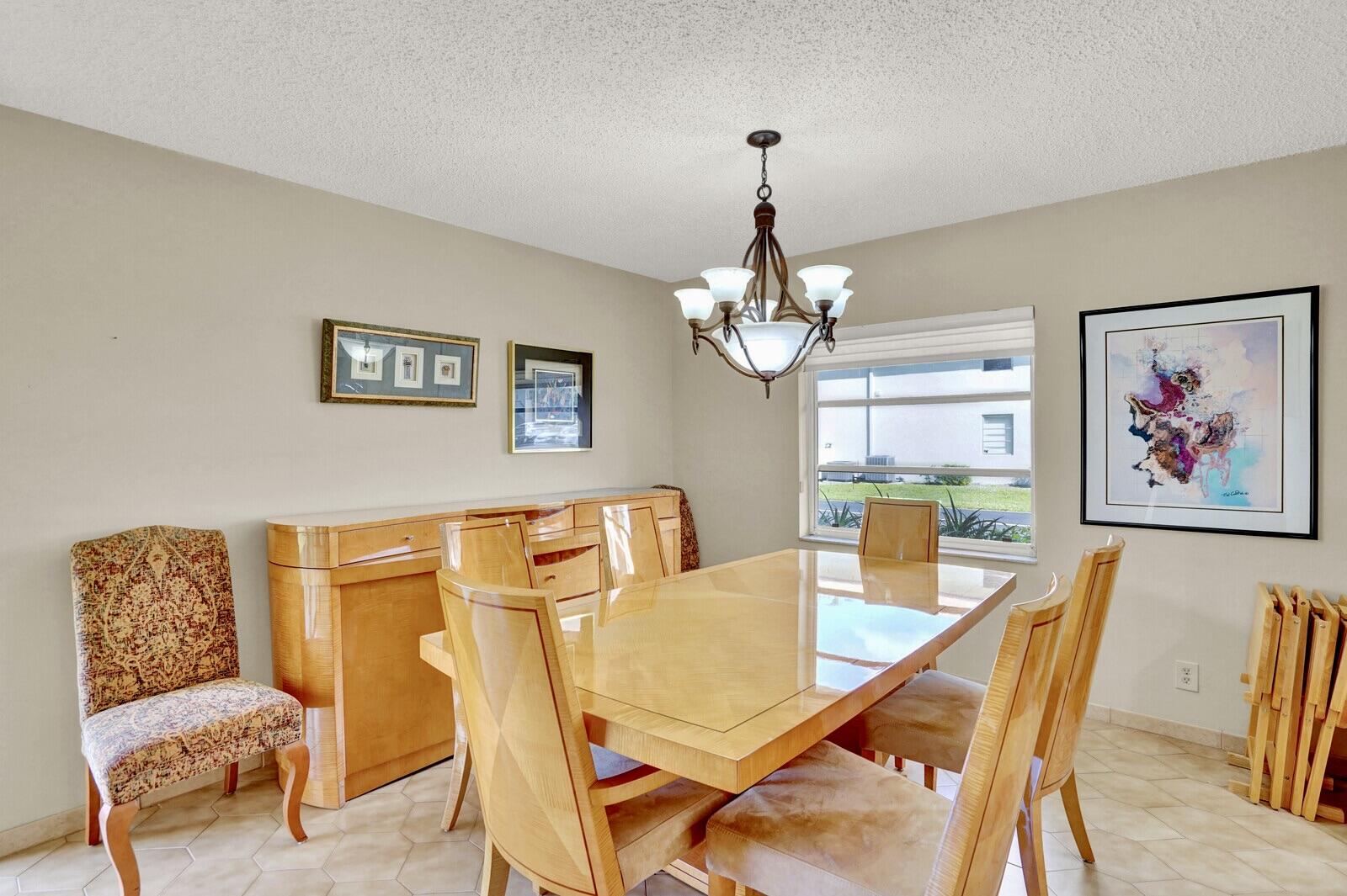 5810 Princess Palm Court, Unit B Delray Beach, FL 33484 - Photo 7 of 24 DINING ROOM