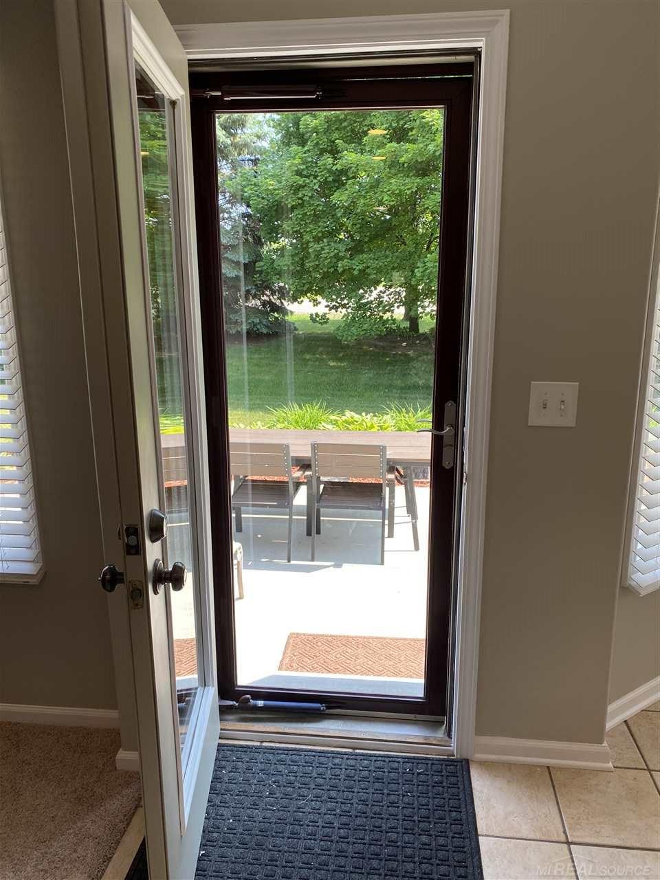 34315 Jared Court Chesterfield, MI 48047 - Photo 8 of 47