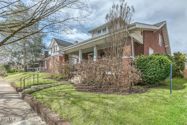 $630,000 | 604 West Maple Street, Johnson City, TN 37604