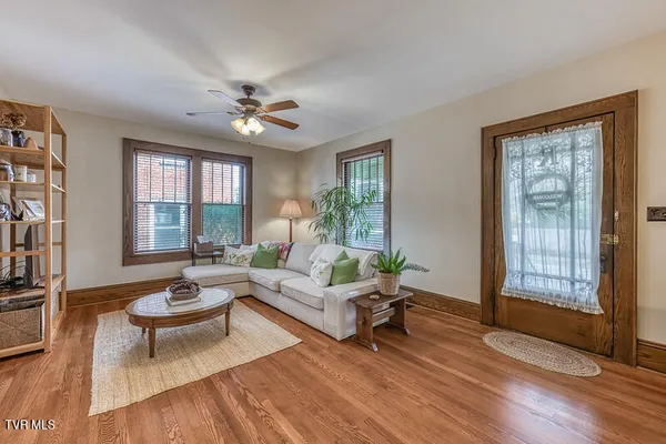 $630,000 | 604 West Maple Street, Johnson City, TN 37604