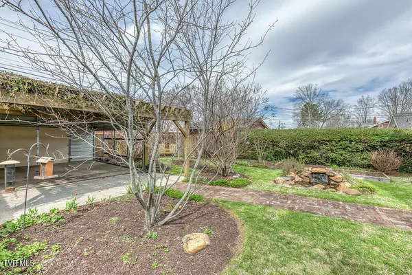 $630,000 | 604 West Maple Street, Johnson City, TN 37604