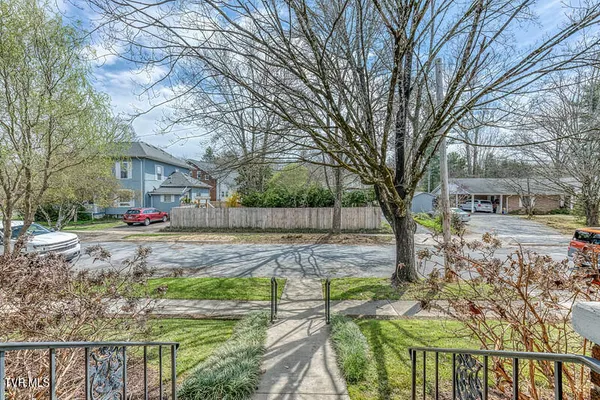 $630,000 | 604 West Maple Street, Johnson City, TN 37604
