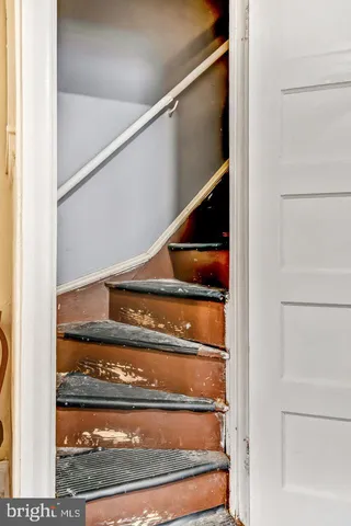 $500,000 | 6243 Carpenter Street, Philadelphia, PA 19143