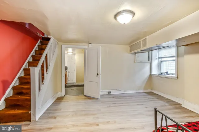 $500,000 | 6243 Carpenter Street, Philadelphia, PA 19143