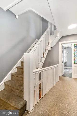 $500,000 | 6243 Carpenter Street, Philadelphia, PA 19143