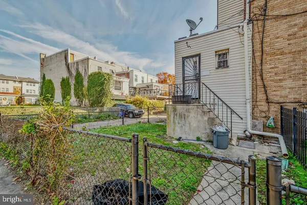 $480,000 | 6243 Carpenter Street, Philadelphia, PA 19143