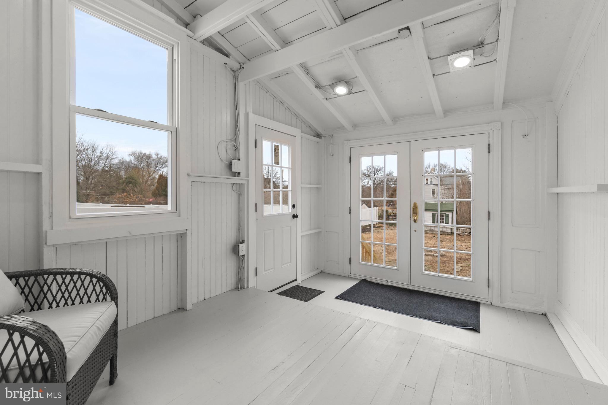 325 East 2nd Street Moorestown, NJ 08057 - Photo 15 of 39 a view of livingroom with furniture