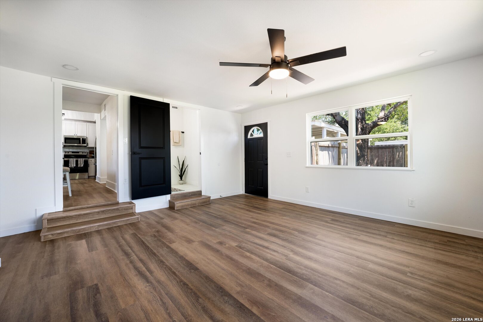 536 Commerce Street Pleasanton, TX 78064 - Photo 16 of 40
