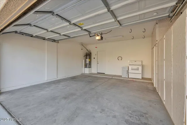 a view of a room with an empty space