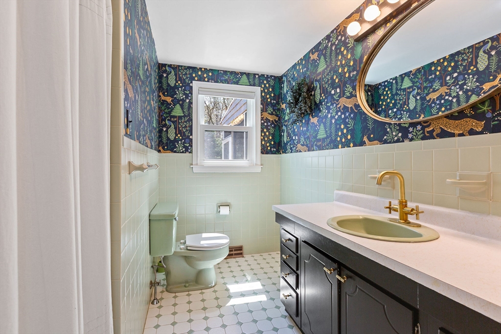 1197 Orleans-Harwich Road Harwich, MA 02645 - Photo 25 of 42