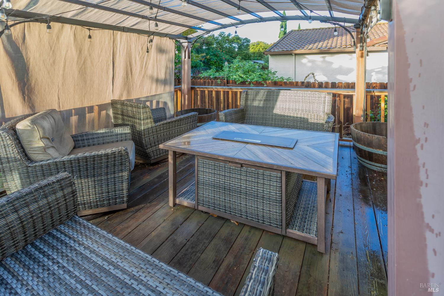 989 Suffolk Way Fairfield, CA 94533 - Photo 29 of 31 a view of balcony with wooden floor and outdoor seating