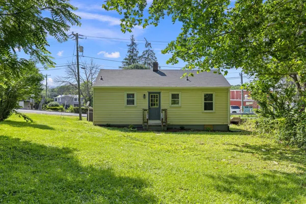 $199,900 | 111 Church Street, Broadway, VA 22815