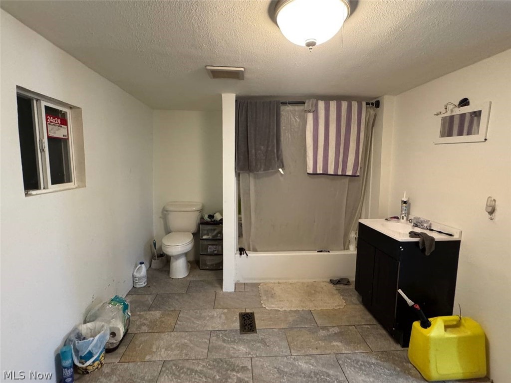 39775 Rosemary Camp Road Flushing, OH 43977 - Photo 10 of 13