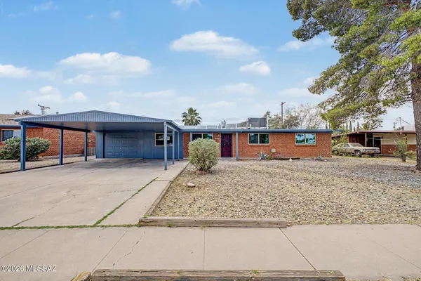 $349,400 | 6910 East Calle Marte, Tucson, AZ 85710