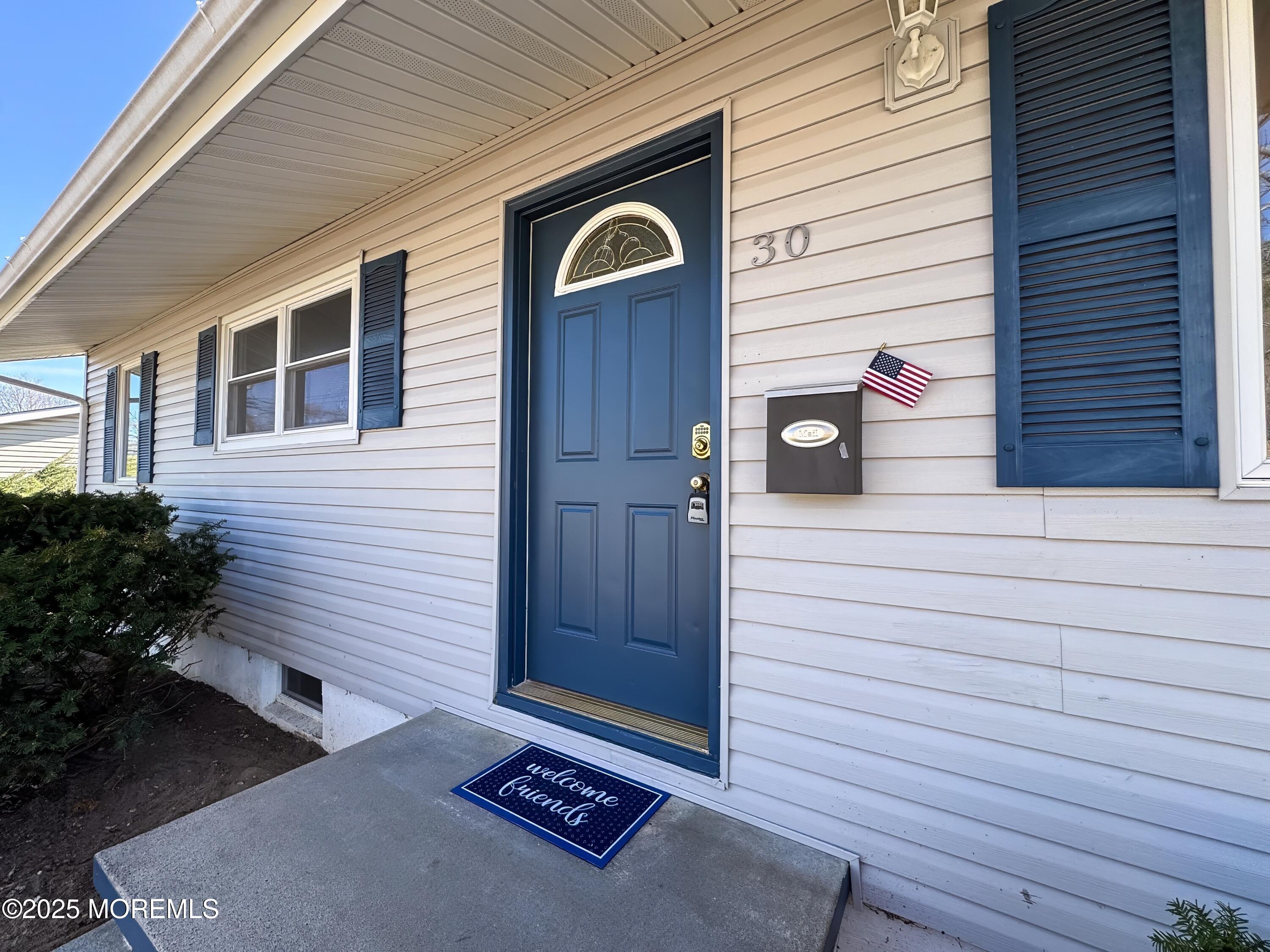 30 Bryant Drive Jackson, NJ 08527 - Photo 5 of 58 30 Bryant Porch