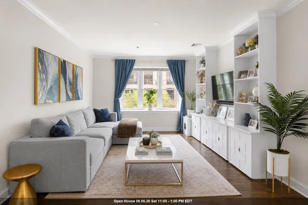 $1,149,000 | 214 Jackson Street, Unit 4, Hoboken, NJ 07030
