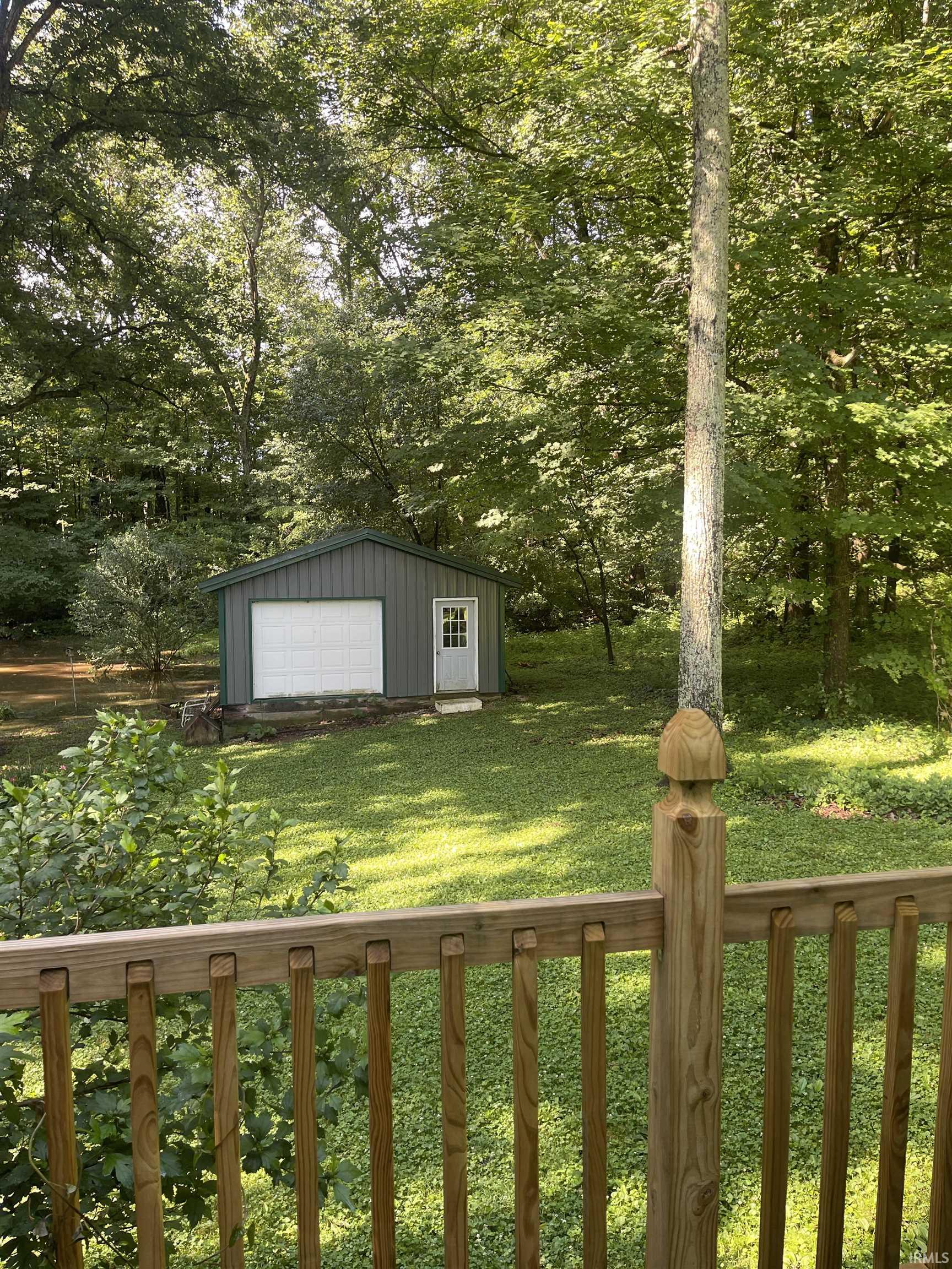 1136 Art Gallery Road Bedford, IN 47421 - Photo 24 of 32