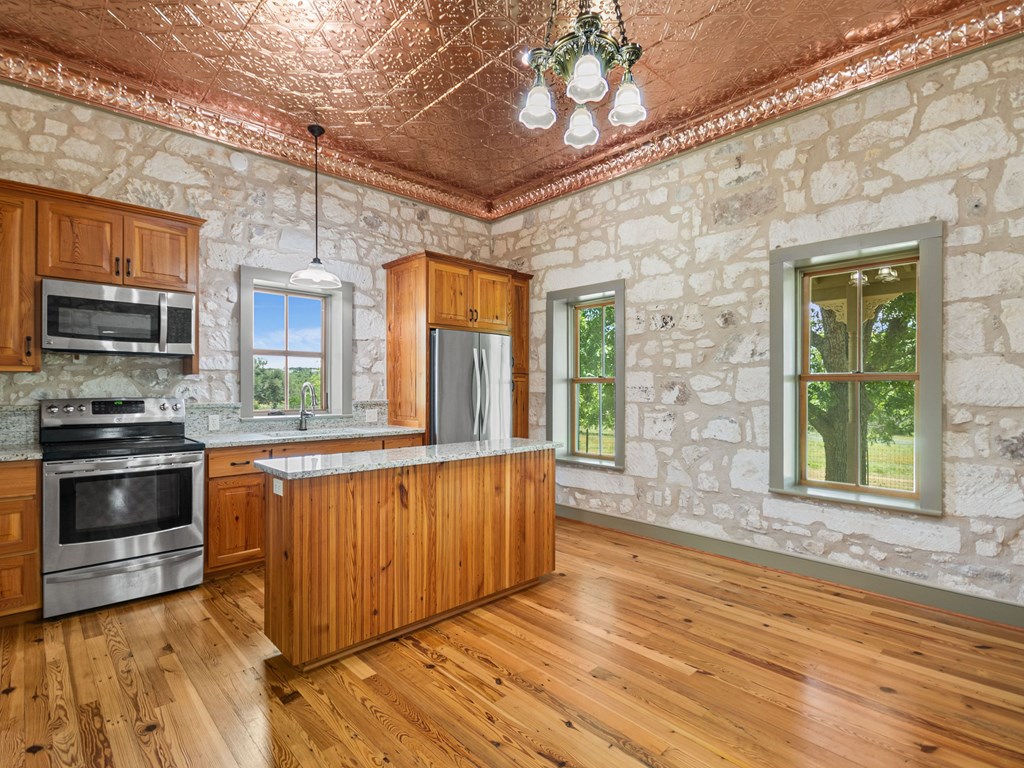 4369 Reeh-Weinheimer Road Fredericksburg, TX 78624 - Photo 22 of 33