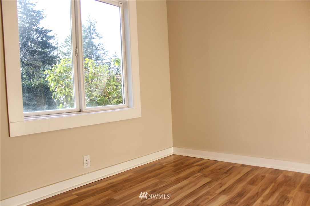 17946 Littlerock Road Southwest Rochester, WA 98579 - Photo 15 of 25
