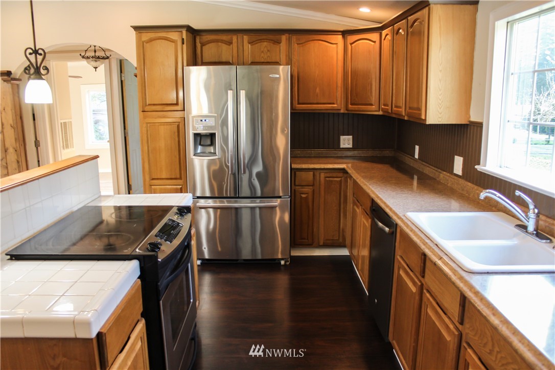 17946 Littlerock Road Southwest Rochester, WA 98579 - Photo 7 of 25