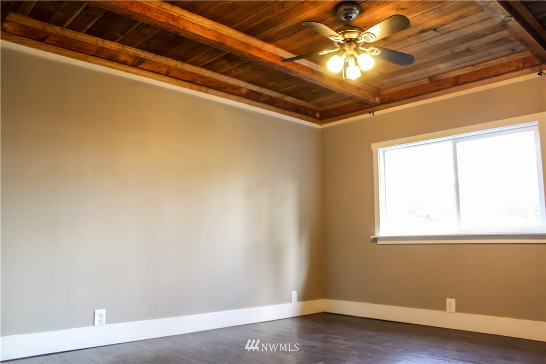 17946 Littlerock Road Southwest Rochester, WA 98579 - Photo 10 of 25