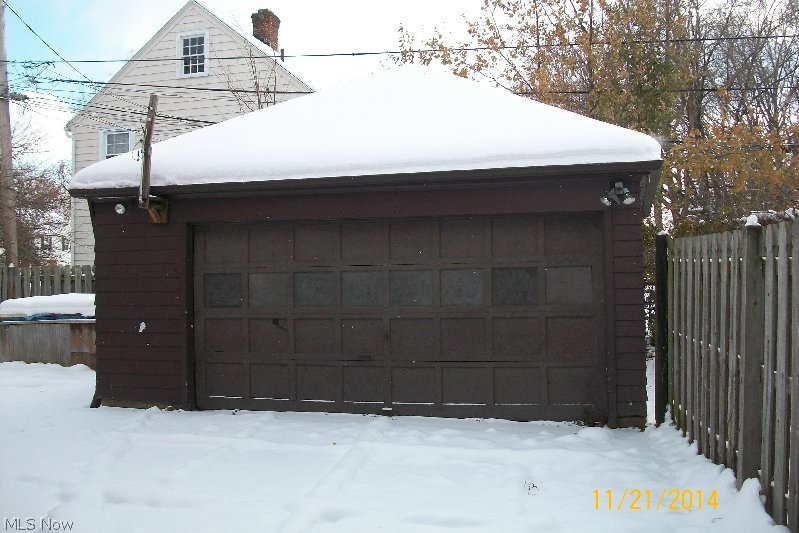 13702 Cedar Road Cleveland, OH 44118 - Photo 4 of 7