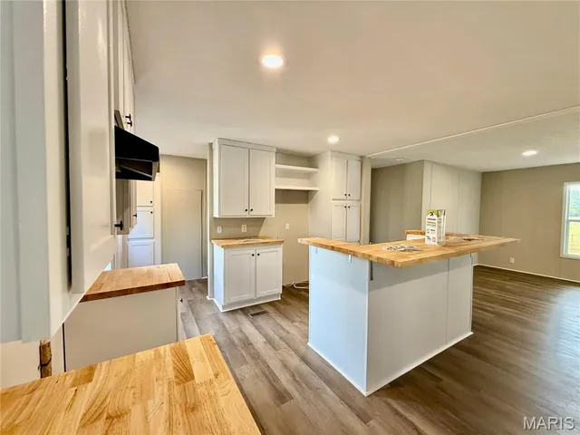 $164,900 | 209 East Cedar Street, Bellflower, MO 63333